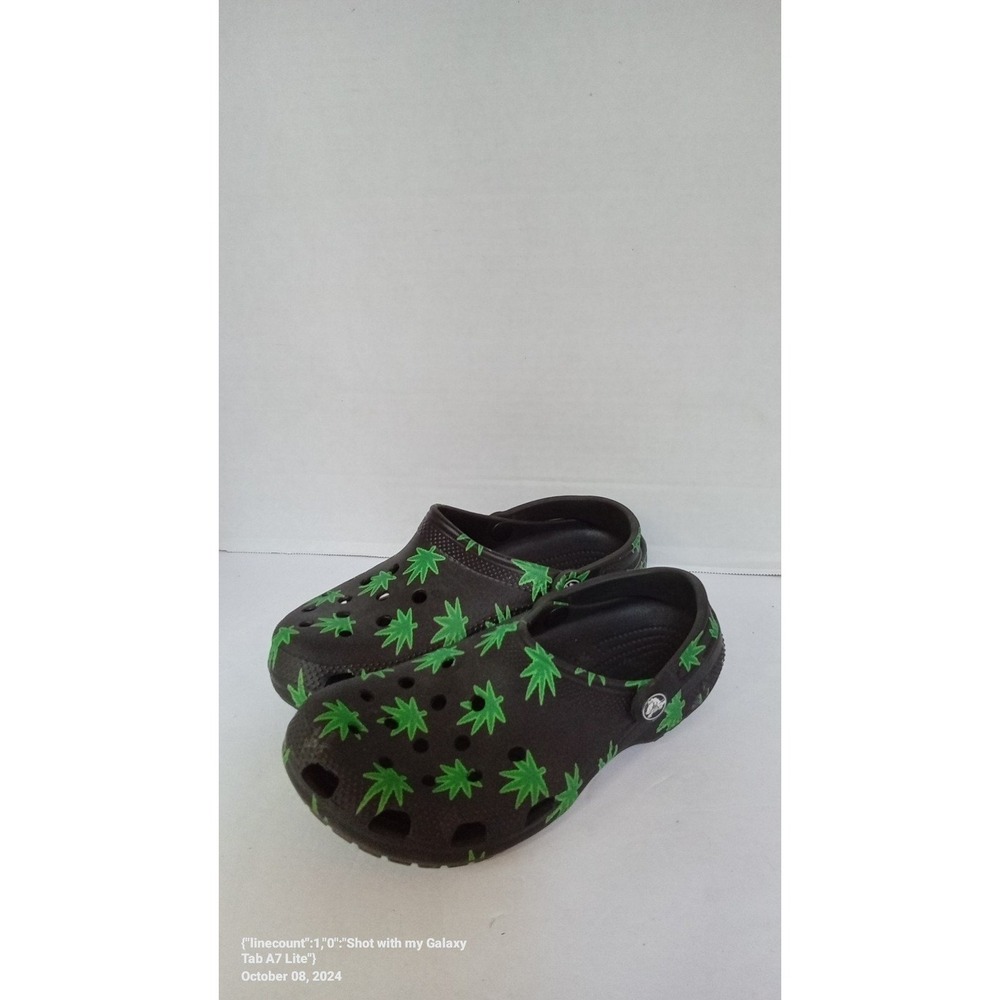 Crocs Classic Clogs Brownâ Green Leaf Print Comfort Slip On Shoes